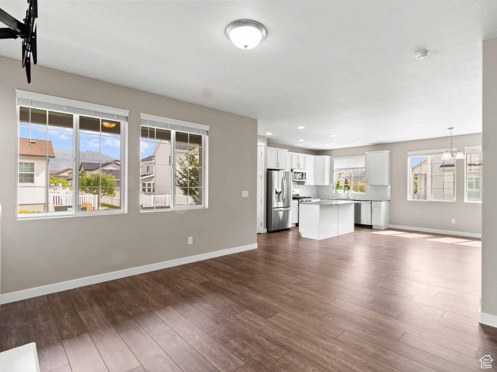 IVORY RDG PRKSDCTG26 - Residential