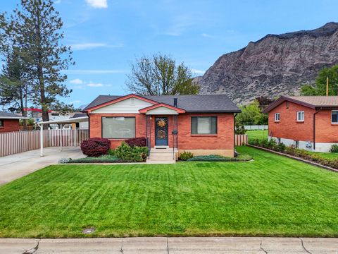Photo of 1358 CROSS ST, Ogden, UT 84404 (MLS # 2153379)