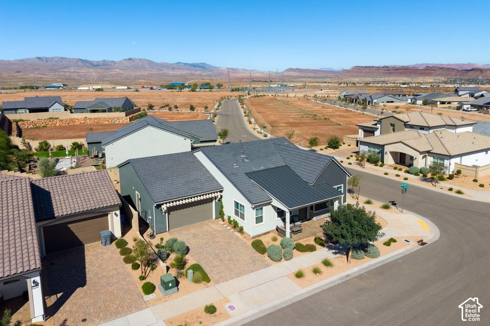 Photo of 5722 S ALDER GROVE DR, Saint George, UT 84790 (MLS # 2189297)