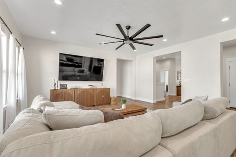 Tiny photo for 1787 S SAWTOOTH BLVD, Santaquin, UT 84655 (MLS # 2151685)