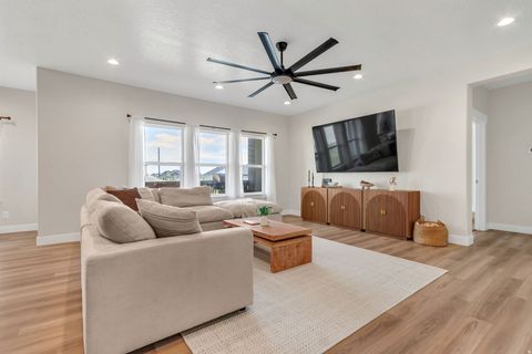 Tiny photo for 1787 S SAWTOOTH BLVD, Santaquin, UT 84655 (MLS # 2151685)