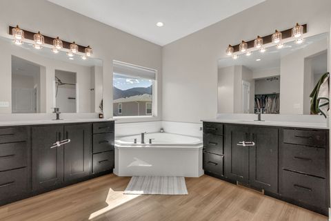 Tiny photo for 1787 S SAWTOOTH BLVD, Santaquin, UT 84655 (MLS # 2151685)