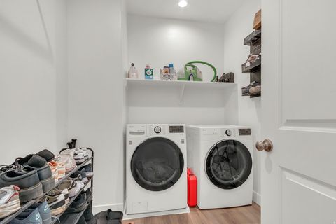 Tiny photo for 1787 S SAWTOOTH BLVD, Santaquin, UT 84655 (MLS # 2151685)