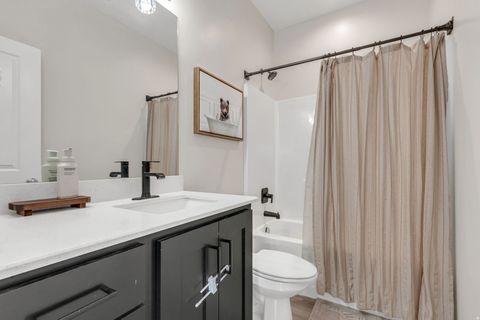 Tiny photo for 1787 S SAWTOOTH BLVD, Santaquin, UT 84655 (MLS # 2151685)