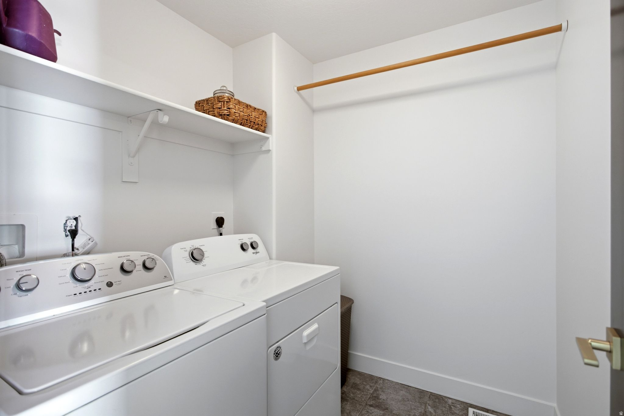 CANYON HILLS - Residential