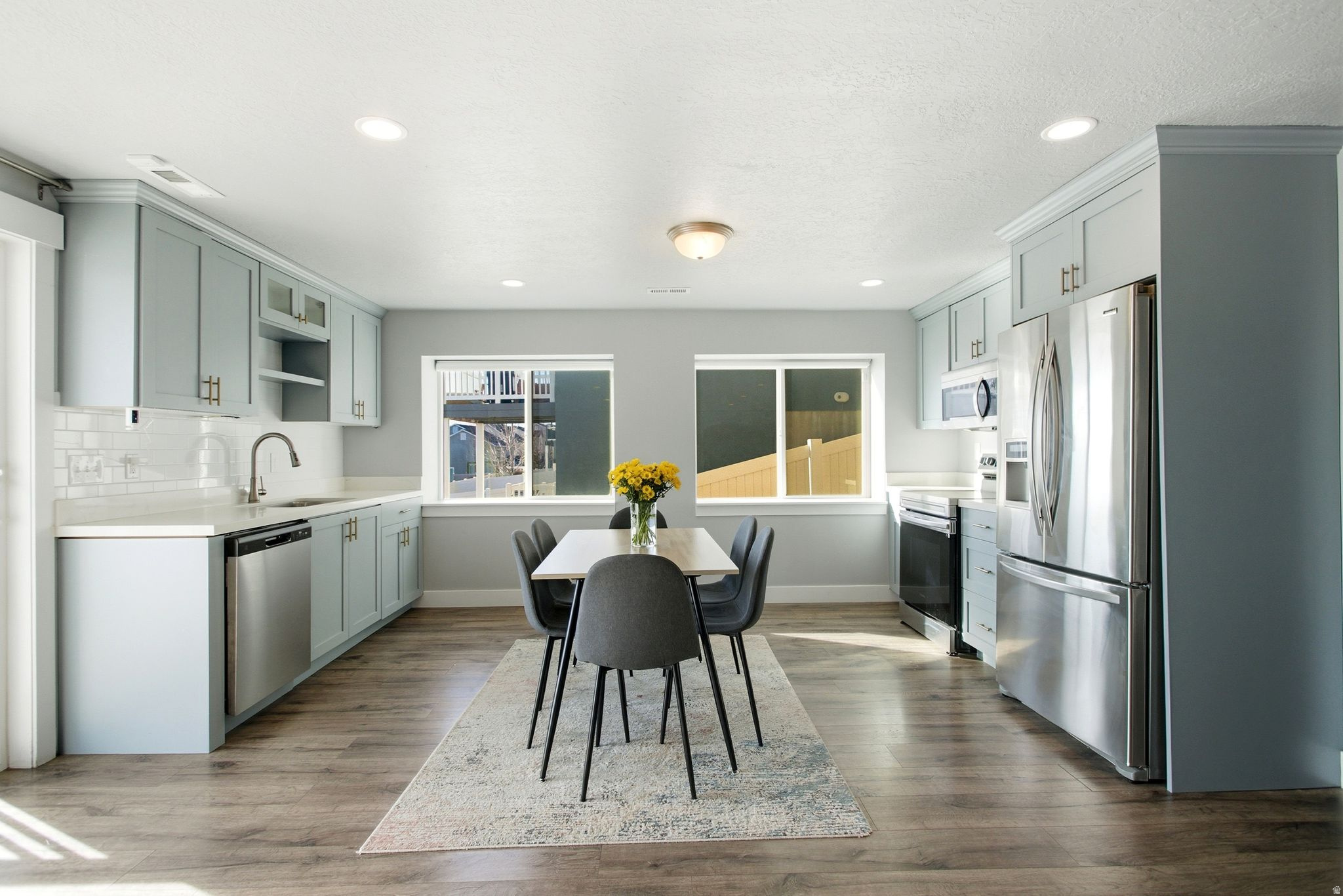 CANYON HILLS - Residential