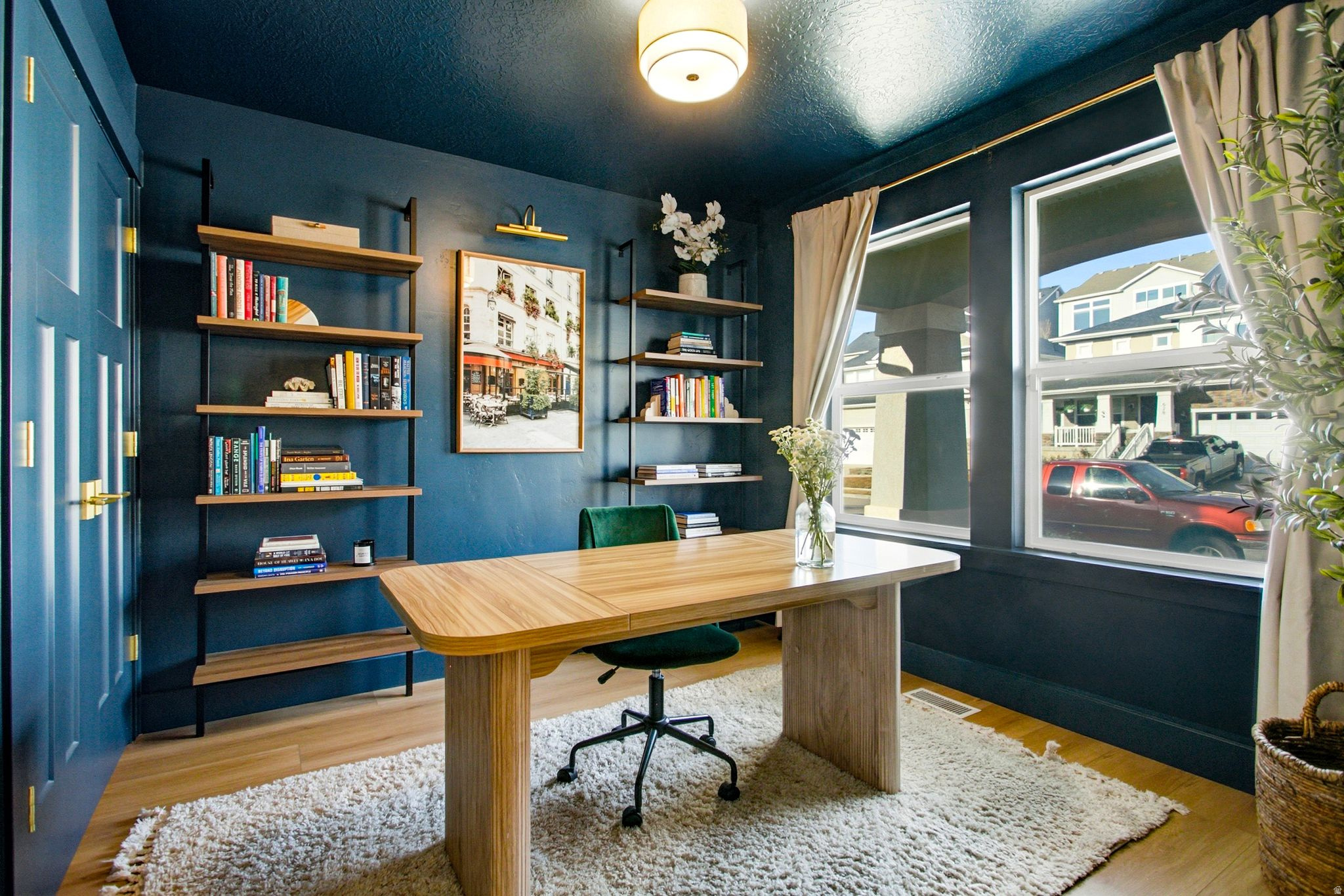 CANYON HILLS - Residential