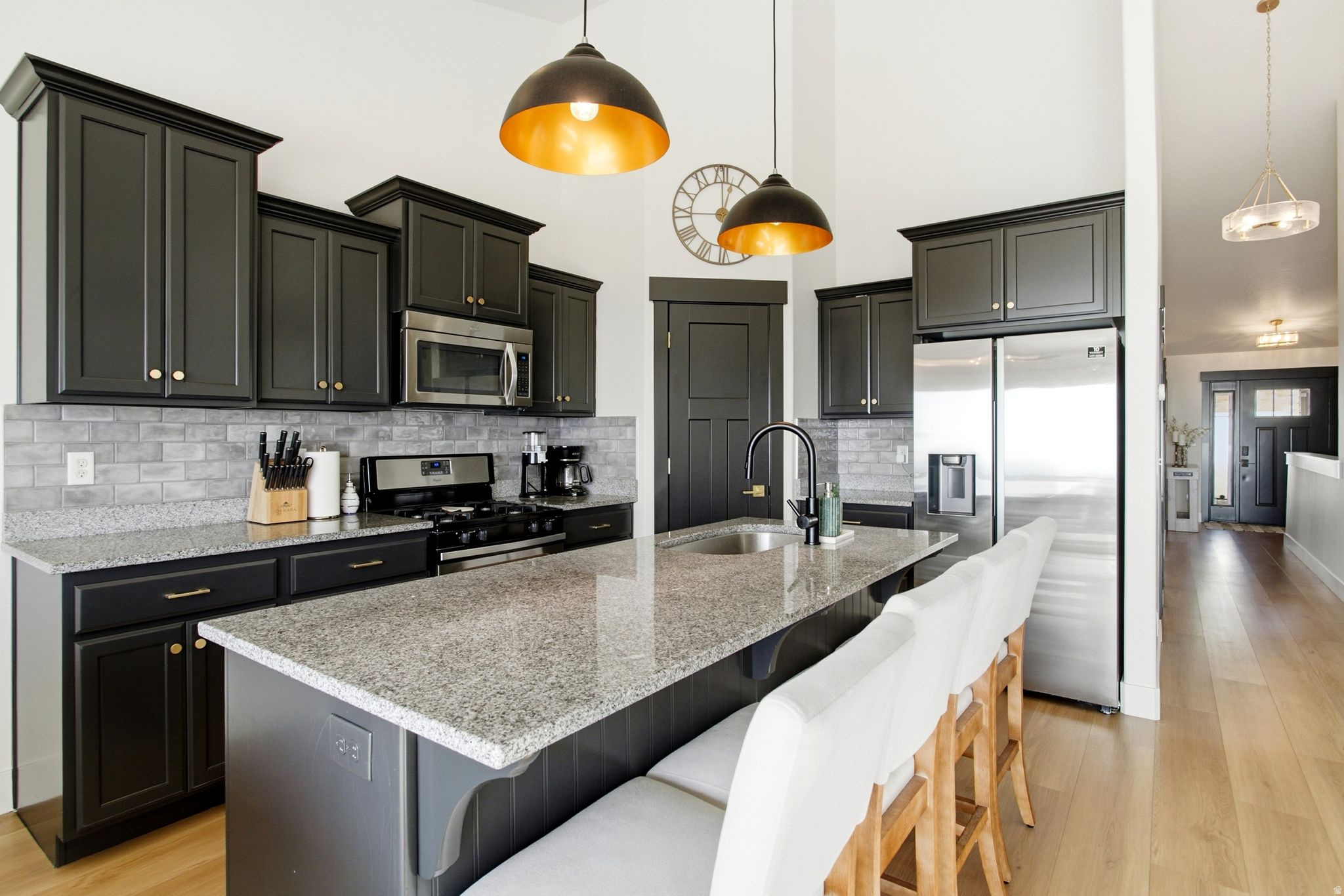 CANYON HILLS - Residential