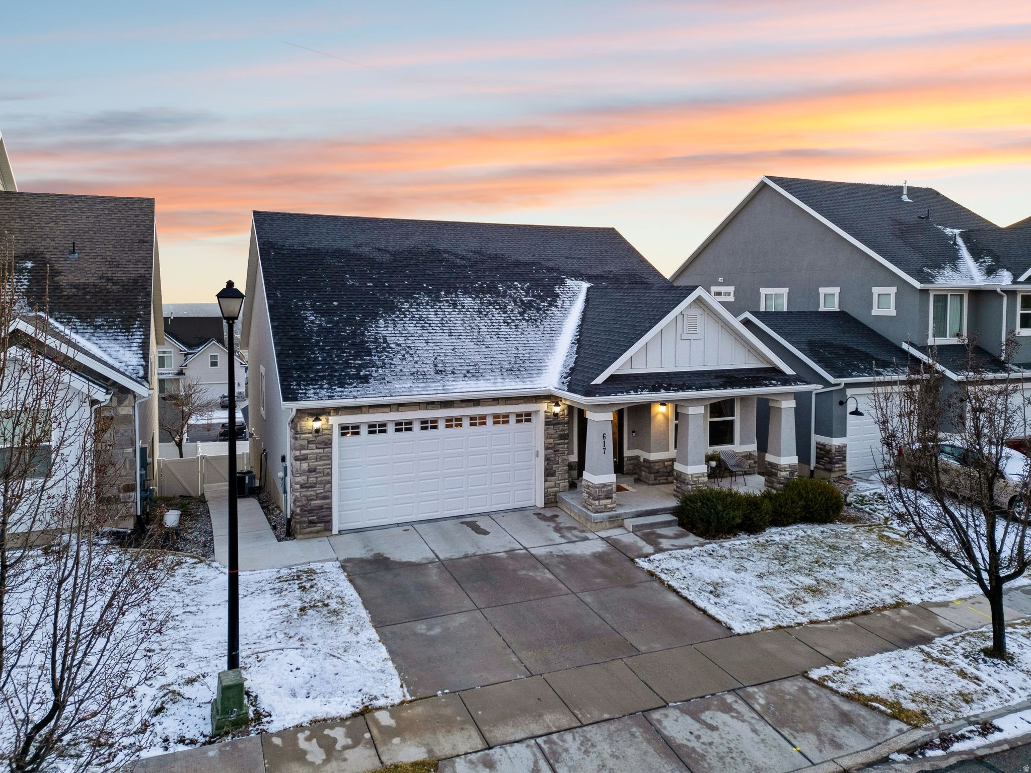 CANYON HILLS - Residential