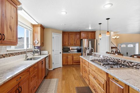 Tiny photo for 4723 S MADISON AVE, South Ogden, UT 84403 (MLS # 2149876)