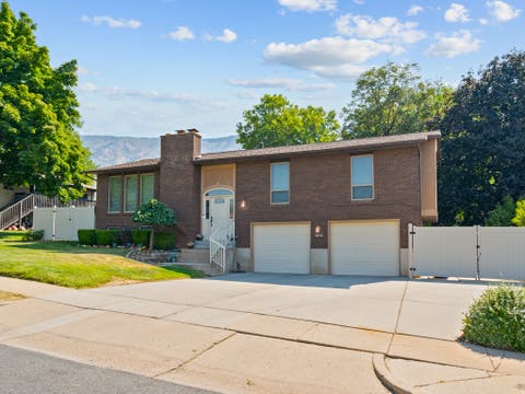 Tiny photo for 3076 N 650 E, North Ogden, UT 84414 (MLS # 2178169)