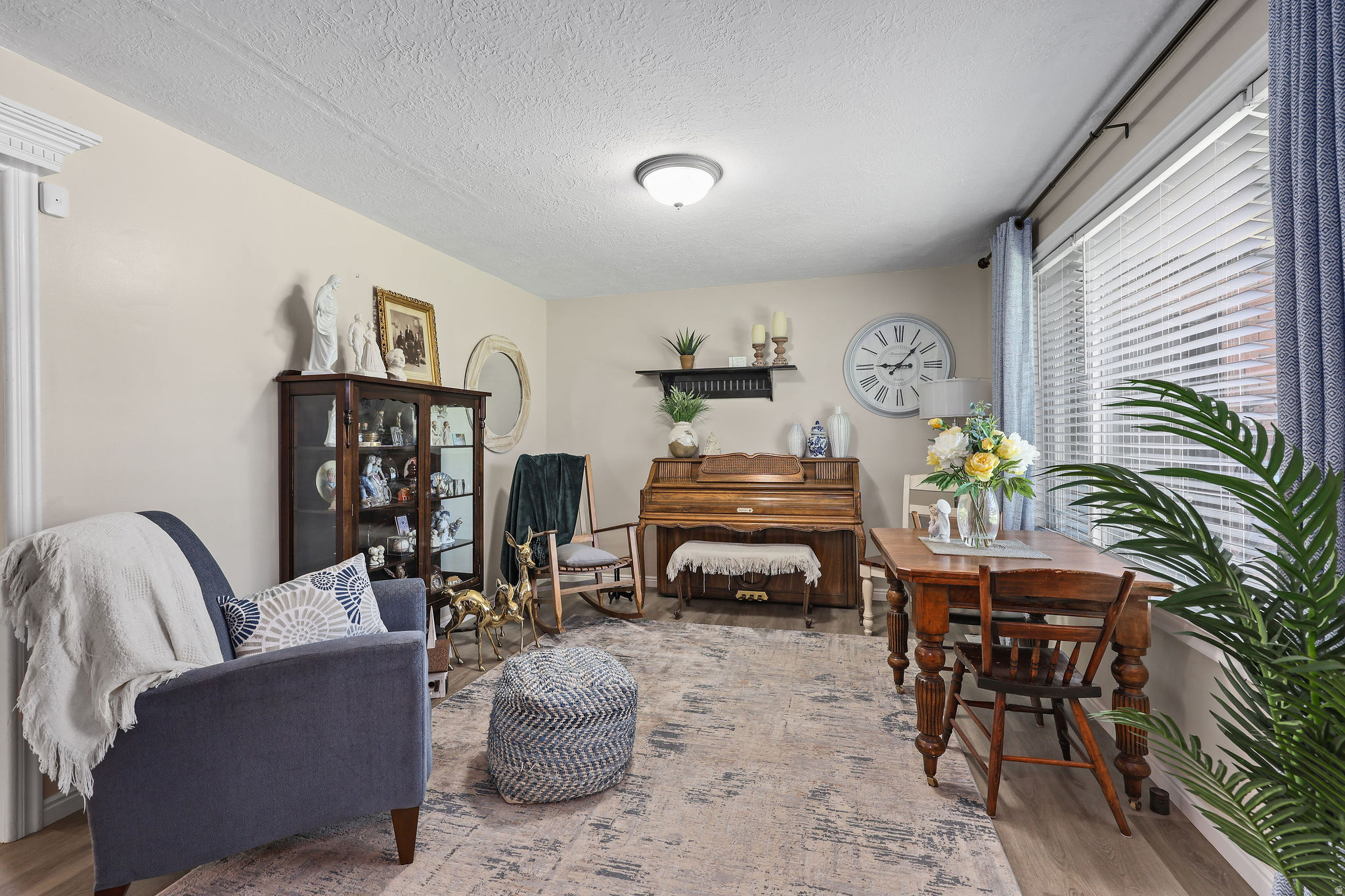 HOLLEY ACRES SUBDIVI - Residential