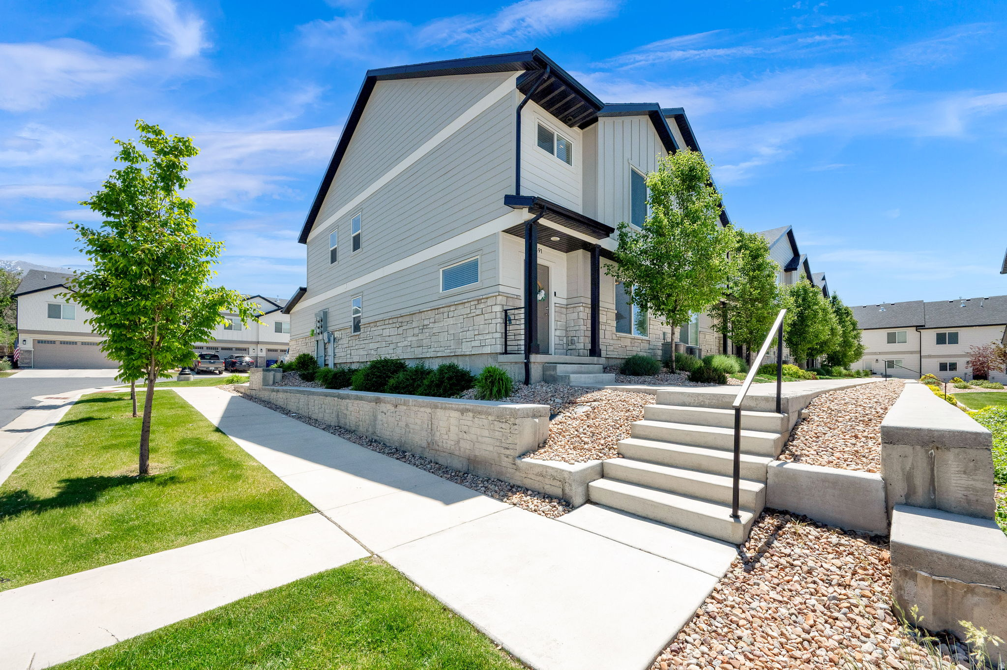 MEADOW CREEK RIDGE - Residential
