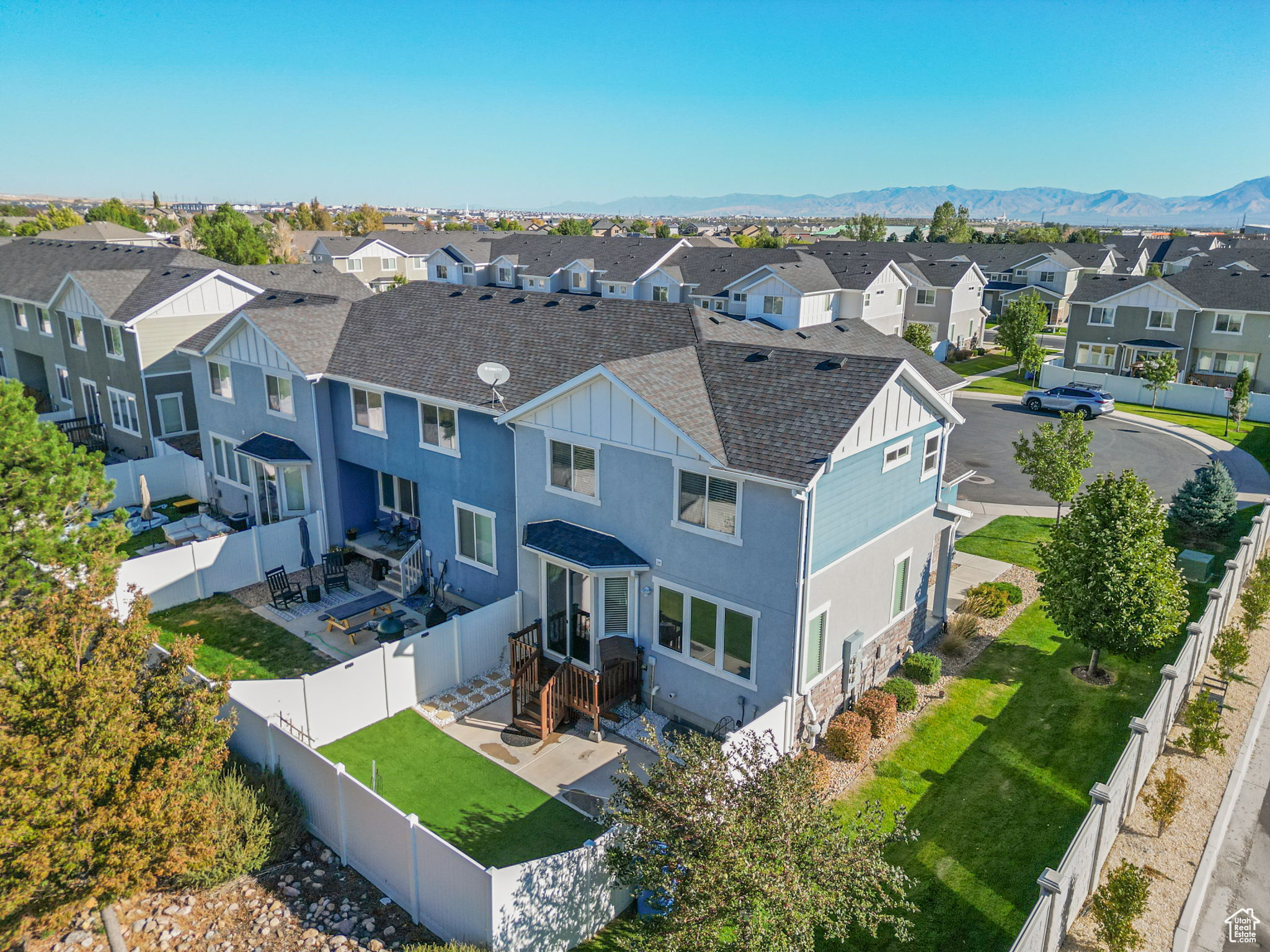 SILVER CREST - Residential