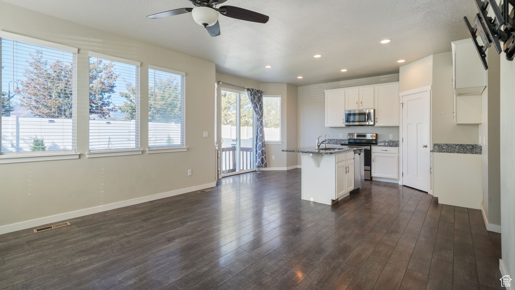SILVER CREST - Residential