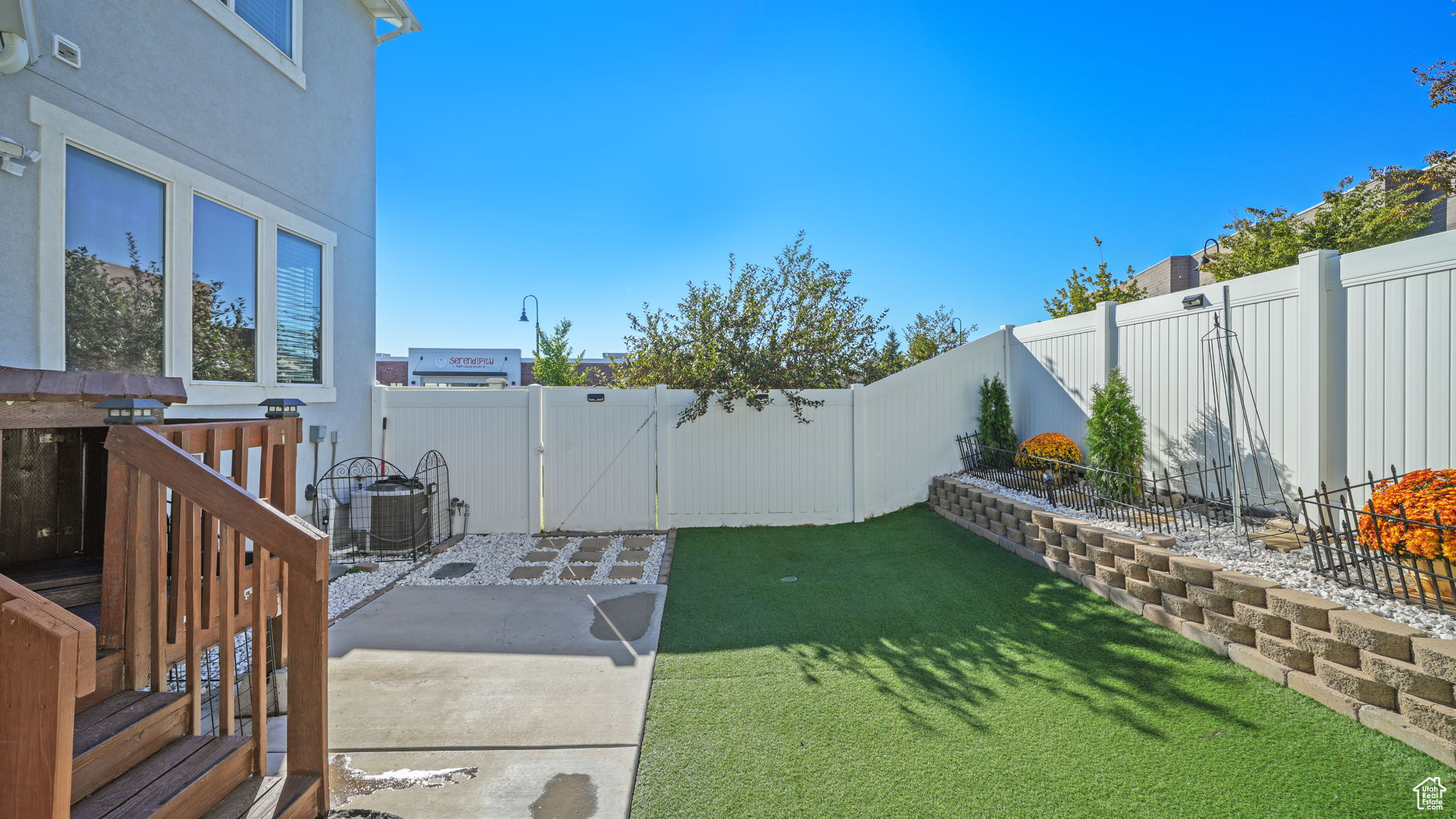 SILVER CREST - Residential