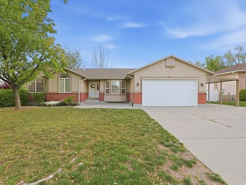 Photo of 4317 W 9580 S, South Jordan, UT 84009 (MLS # 2152720)