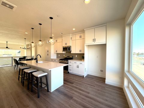 Tiny photo for 1485 W BURKE LN #102, Farmington, UT 84025 (MLS # 2123747)