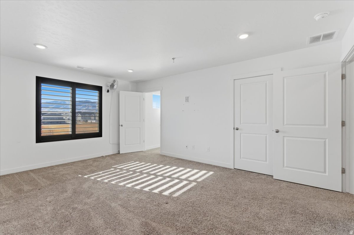 NORTHSHORE - Residential