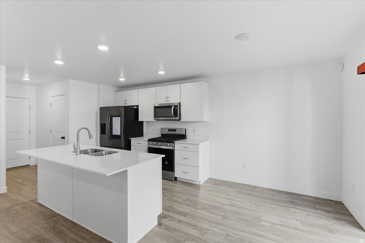 NORTHSHORE - Residential