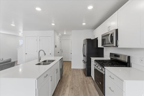 Tiny photo for 1034 E JACK DR, Saratoga Springs, UT 84045 (MLS # 2133402)