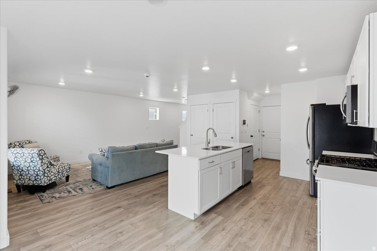 NORTHSHORE - Residential