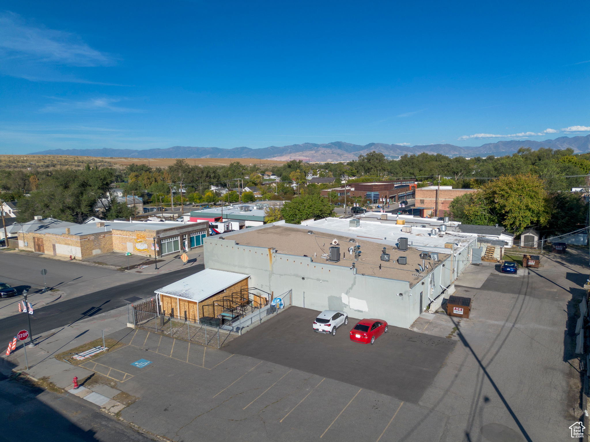 PARK - Commercial Sale