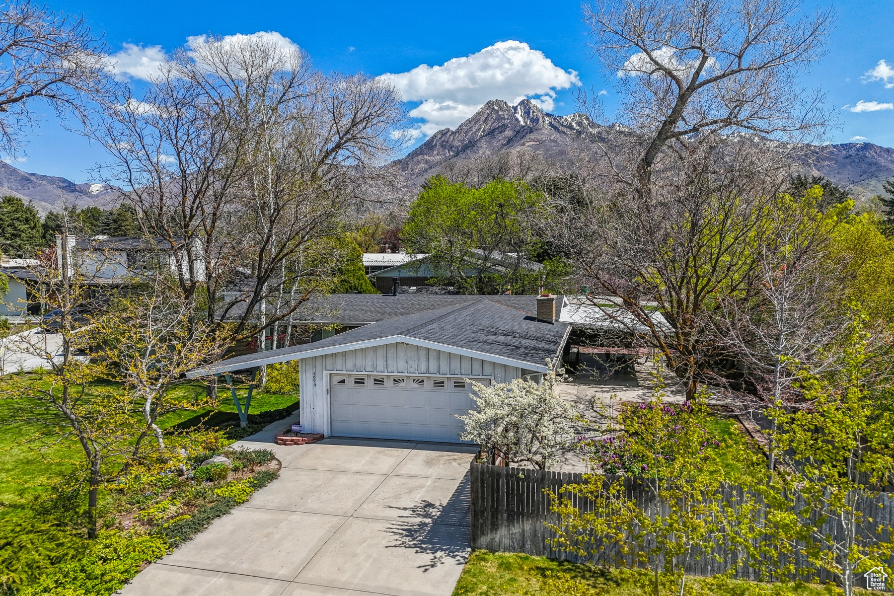 Holladay, Utah 84117, United States, 3 Bedrooms Bedrooms, ,2 BathroomsBathrooms,Residential,Active,115130