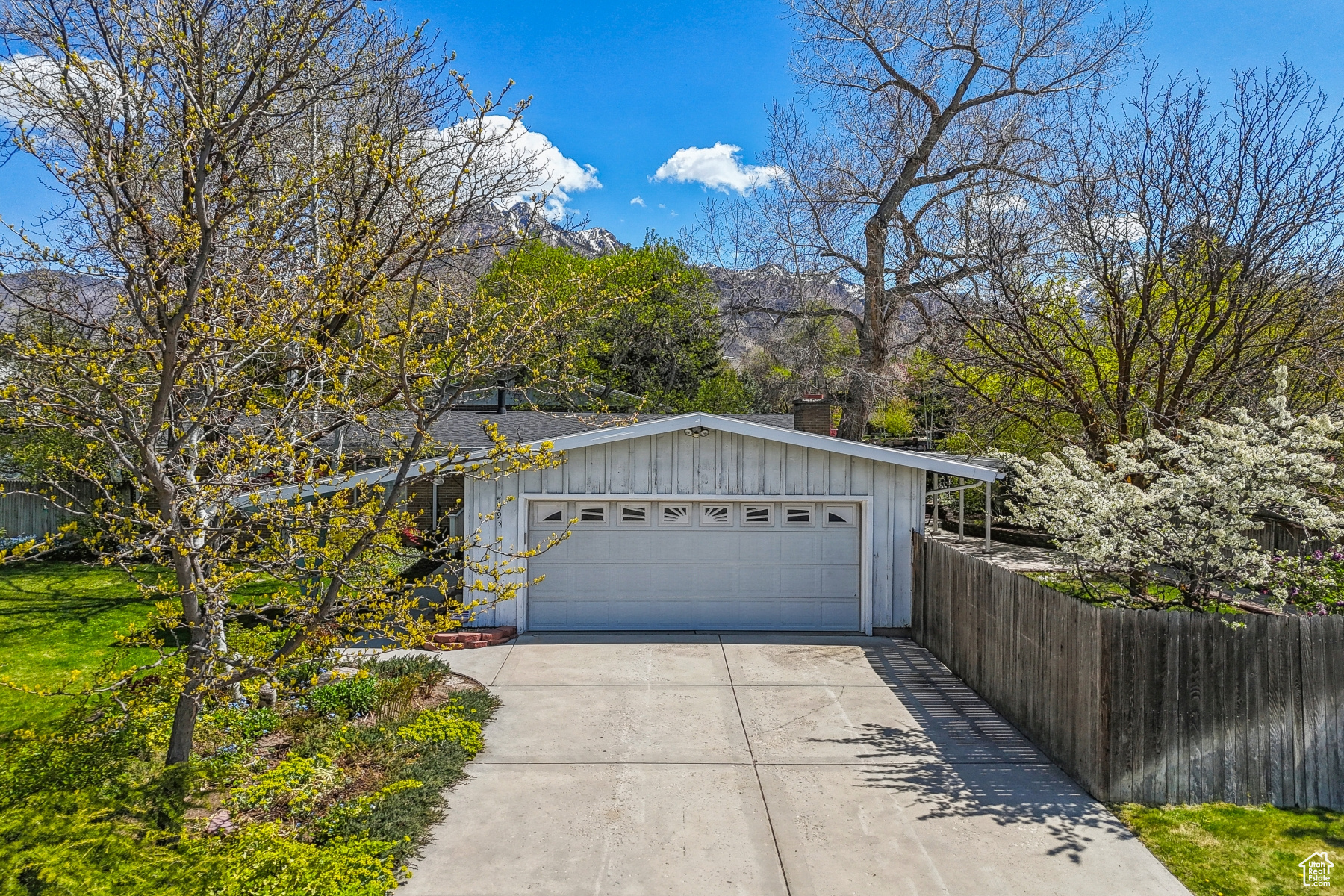 Holladay, Utah 84117, United States, 3 Bedrooms Bedrooms, ,2 BathroomsBathrooms,Residential,Active,115130