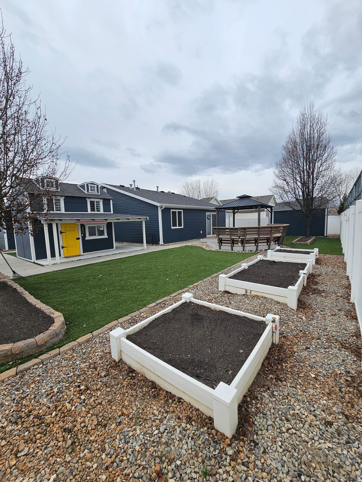 SADDLEBROOK - Residential