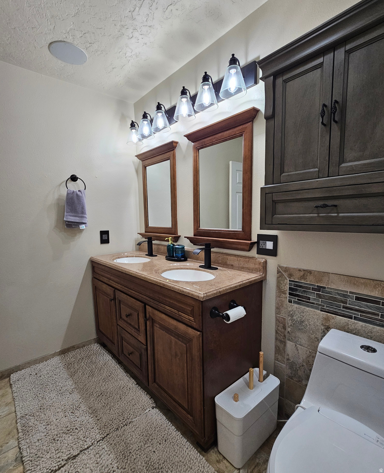 SADDLEBROOK - Residential