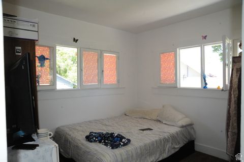 Tiny photo for 2721 S GRAMERCY AVE E, Ogden, UT 84403 (MLS # 2140734)