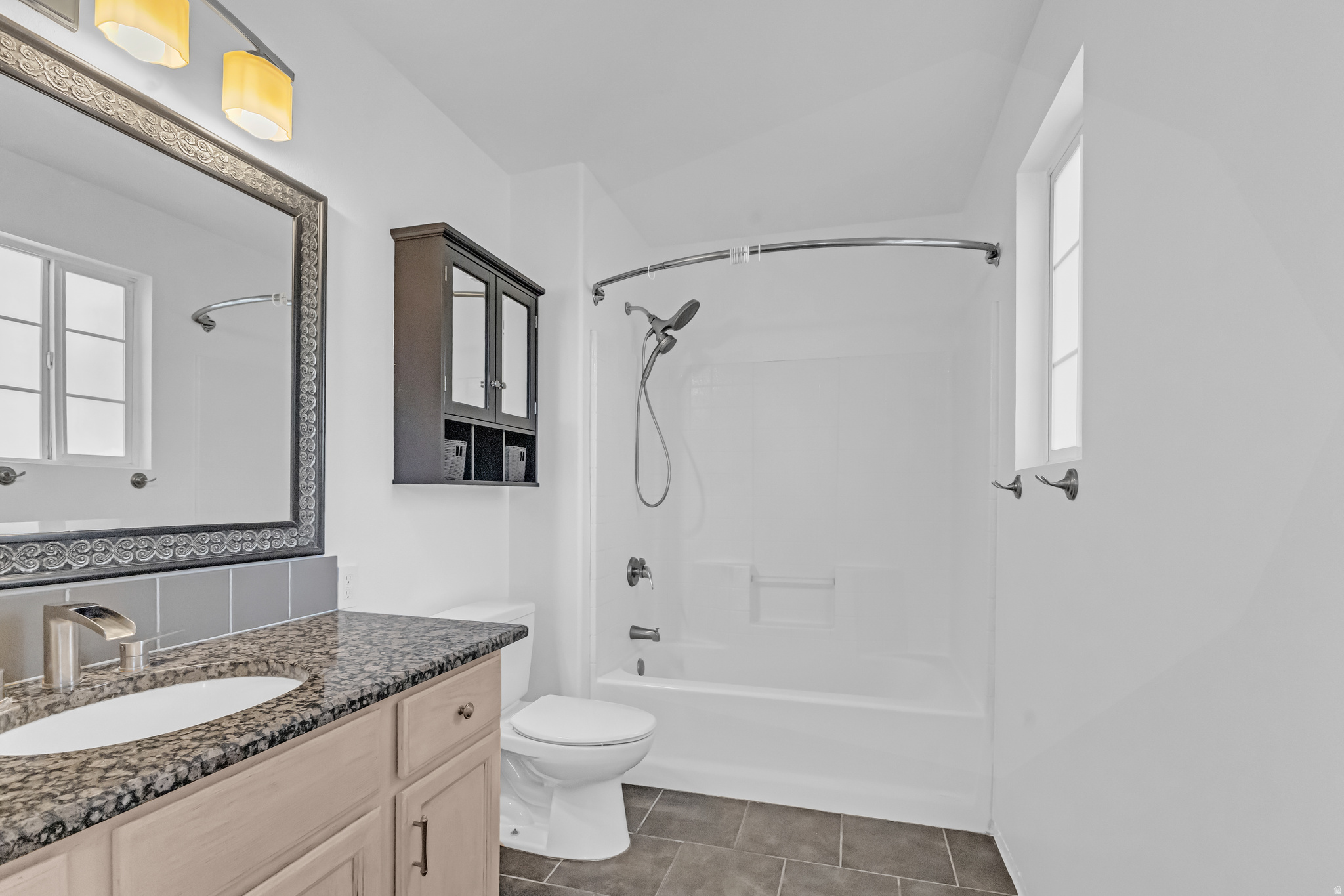 INAUGRATION - Residential