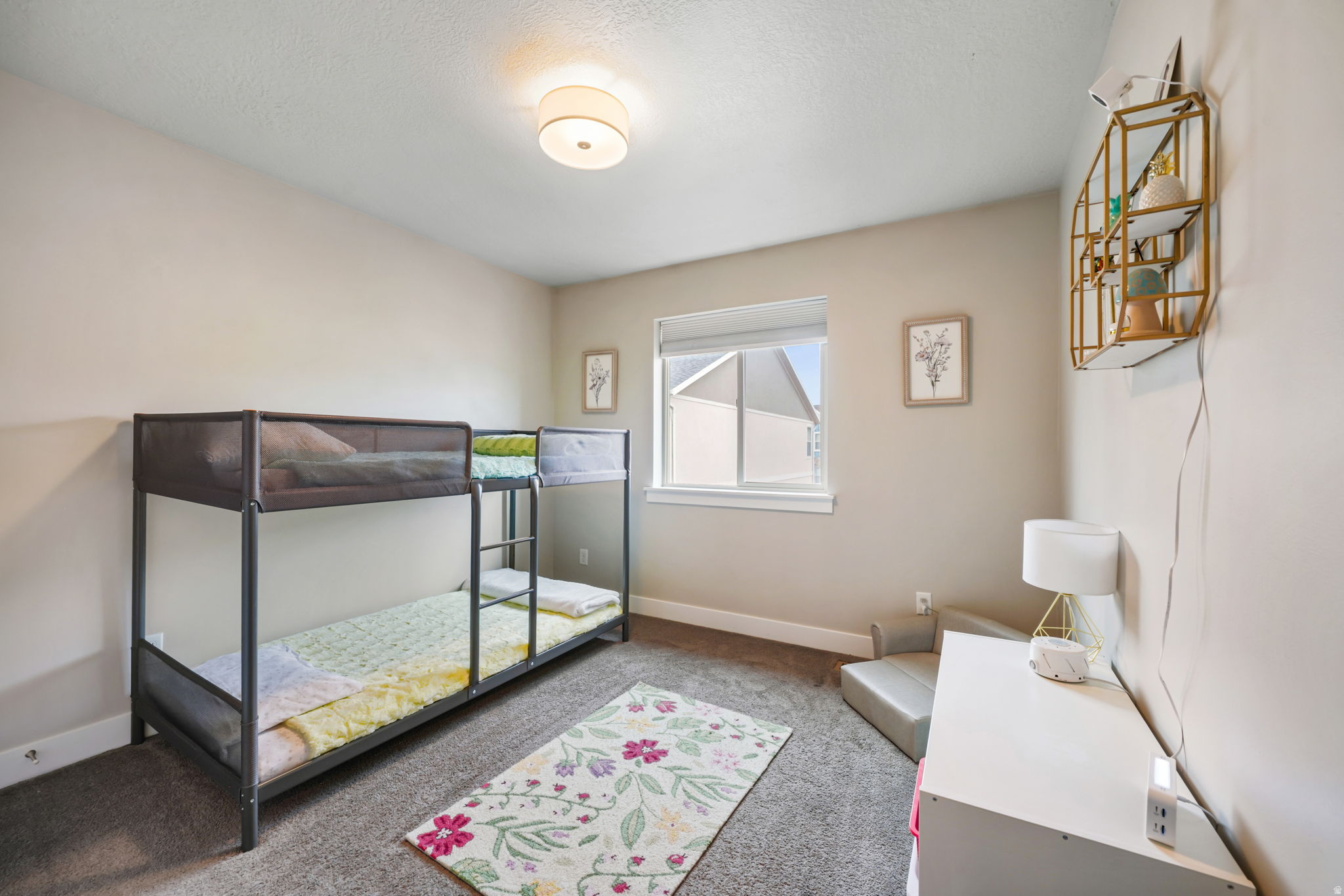 THE COVE AT ROCK CR - Residential