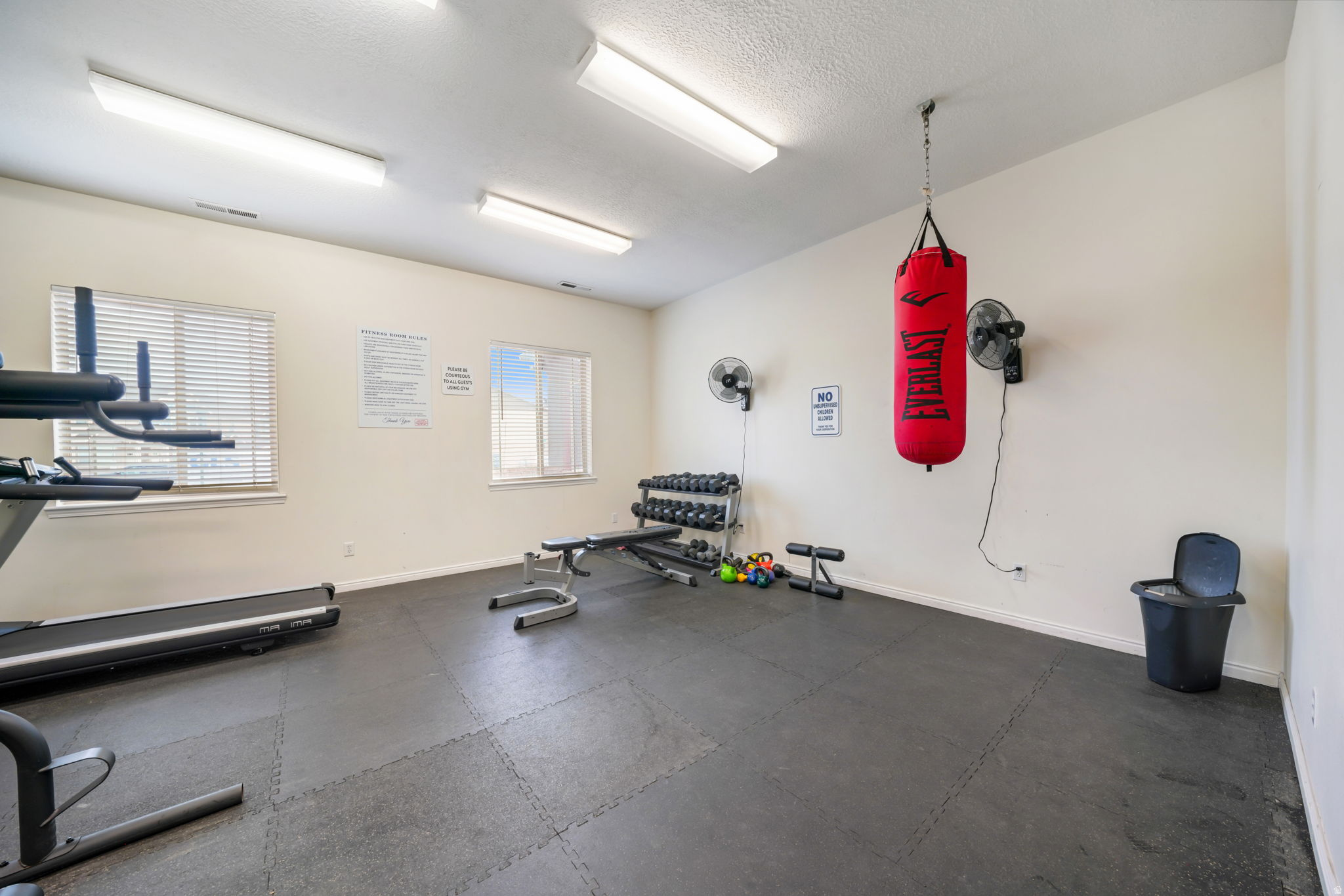 THE COVE AT ROCK CR - Residential