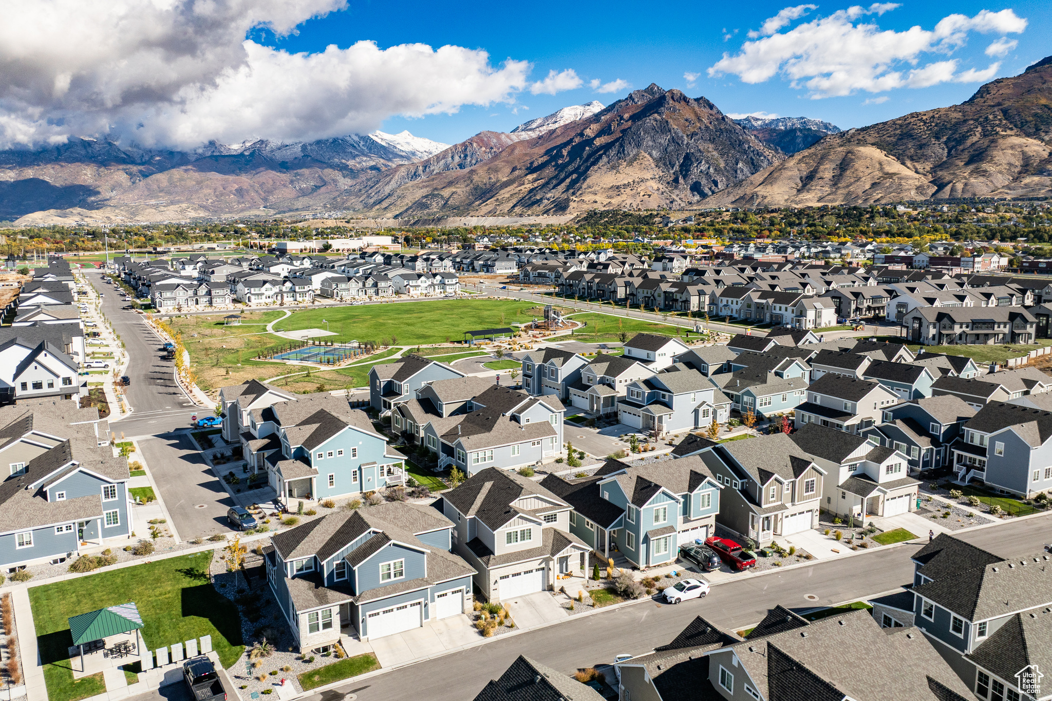 IVORY COTTAGE - Residential