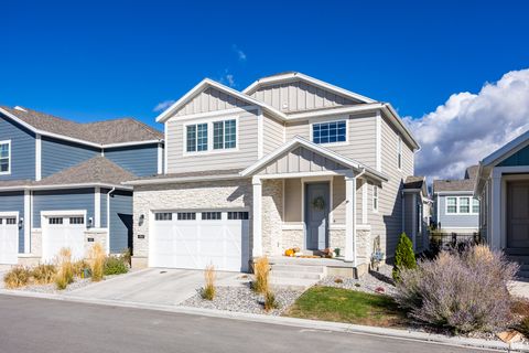 Photo of 4968 W EVERGREEN LN, Highland, UT 84003 (MLS # 2118105)
