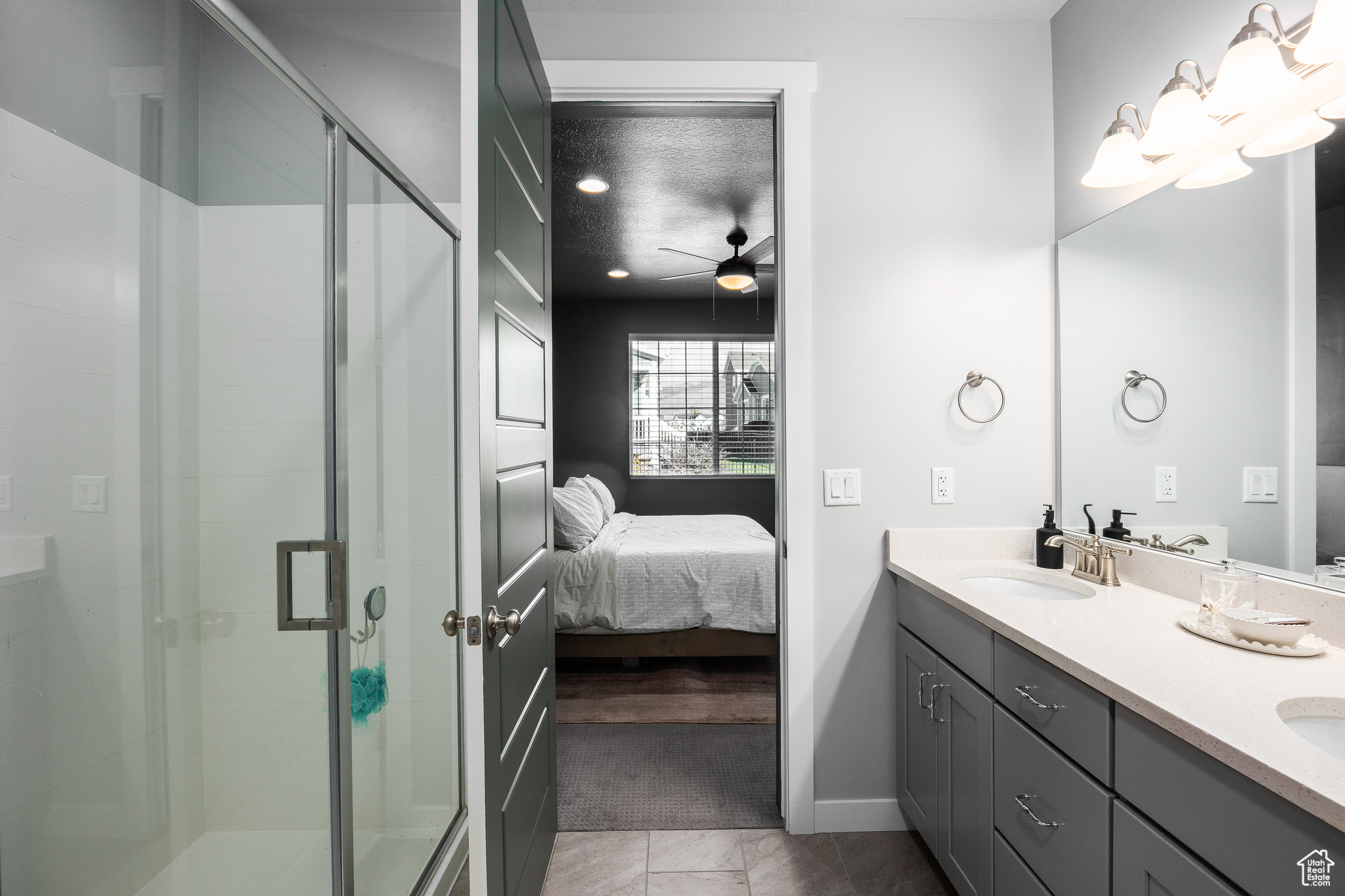 IVORY COTTAGE - Residential