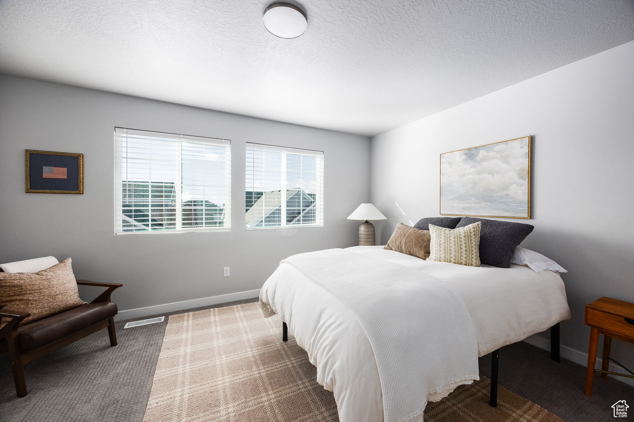 IVORY COTTAGE - Residential