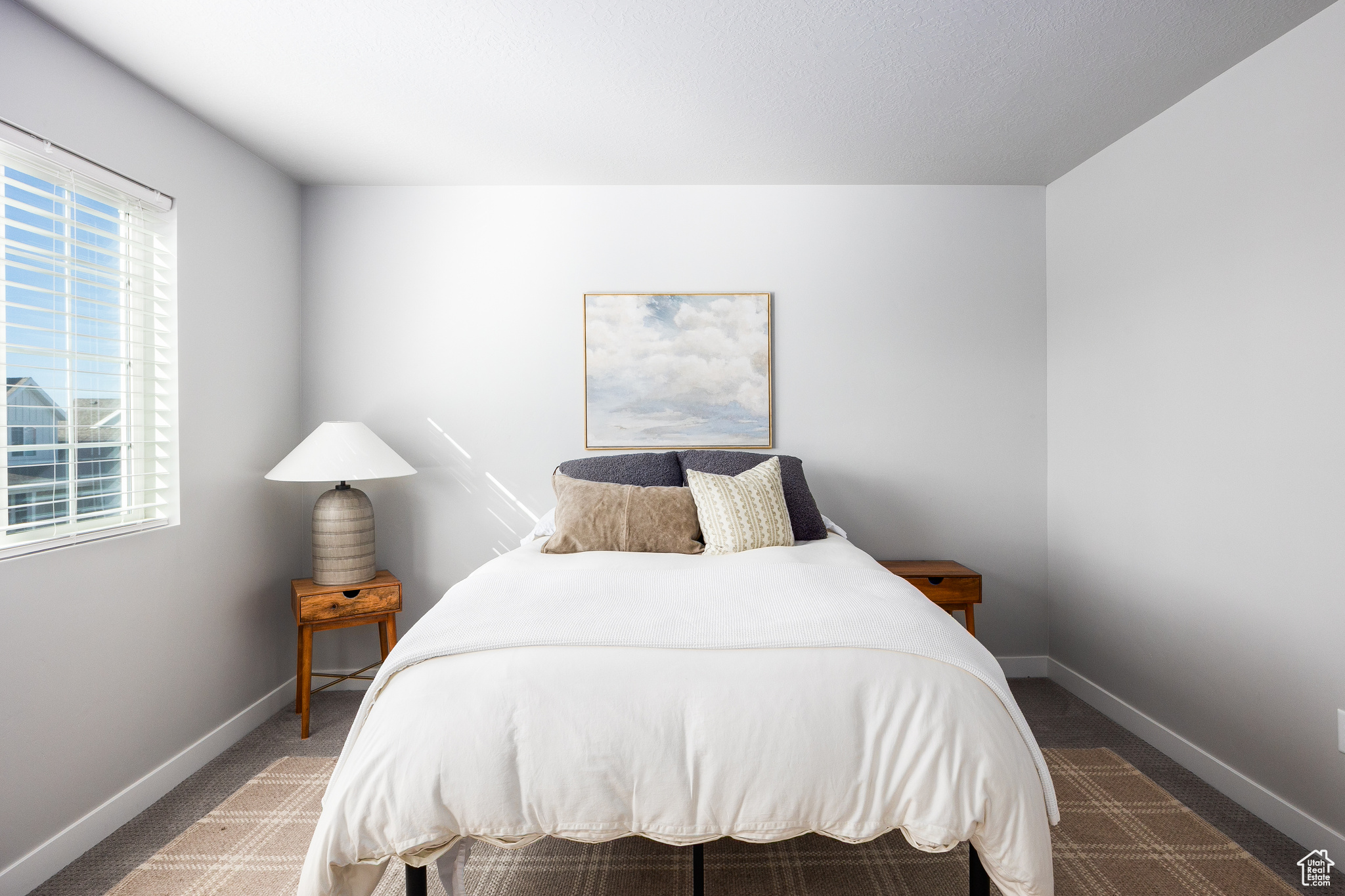 IVORY COTTAGE - Residential