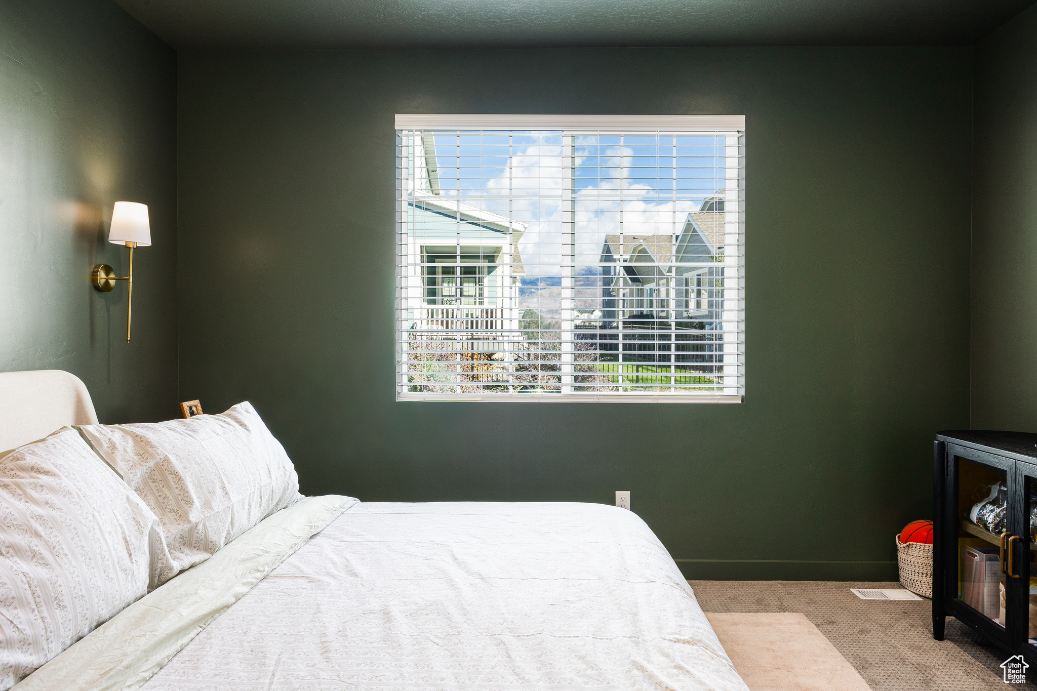 IVORY COTTAGE - Residential