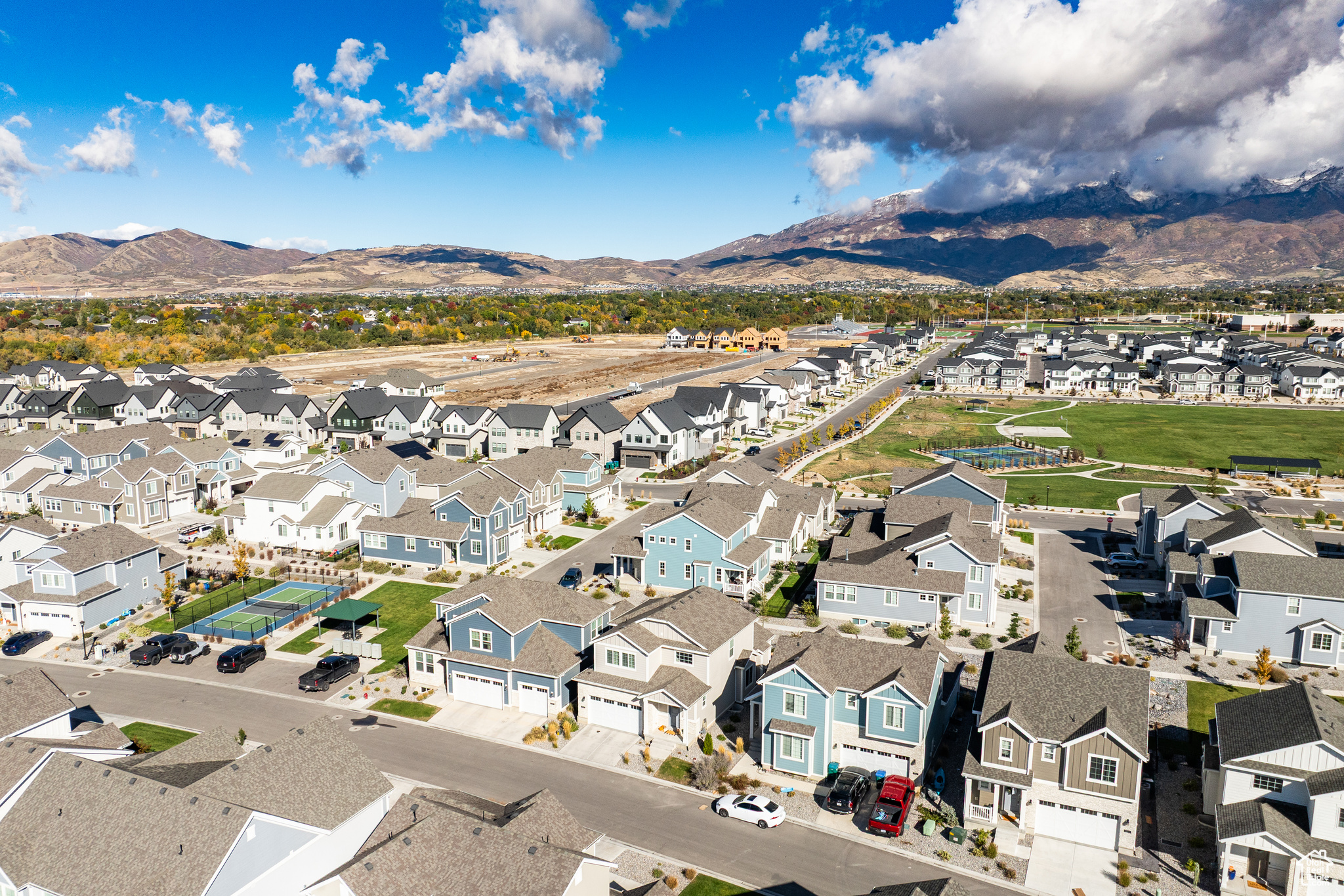 IVORY COTTAGE - Residential