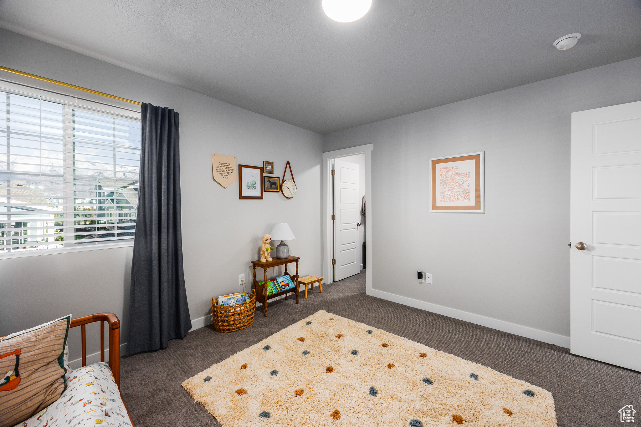 IVORY COTTAGE - Residential