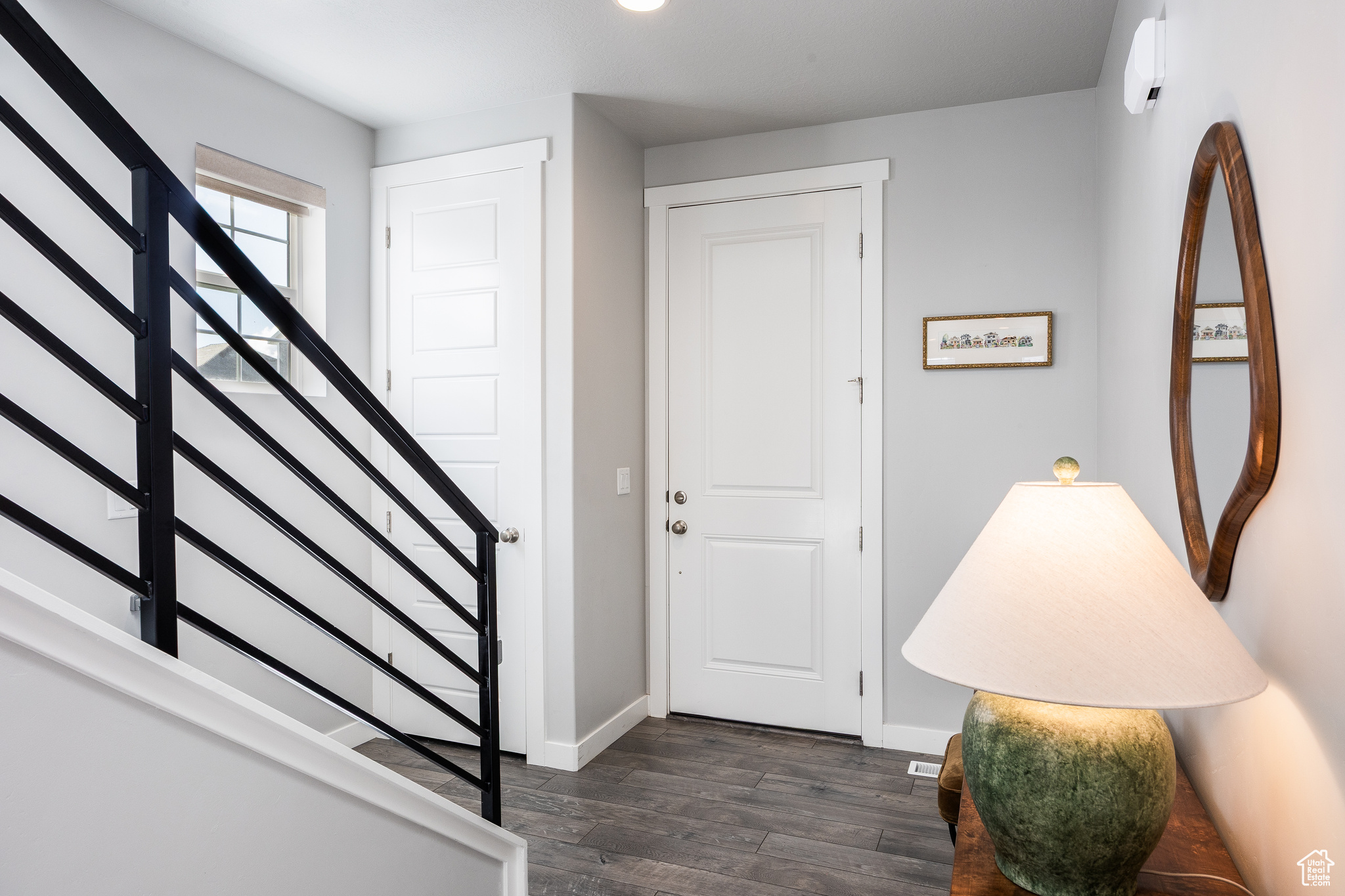 IVORY COTTAGE - Residential