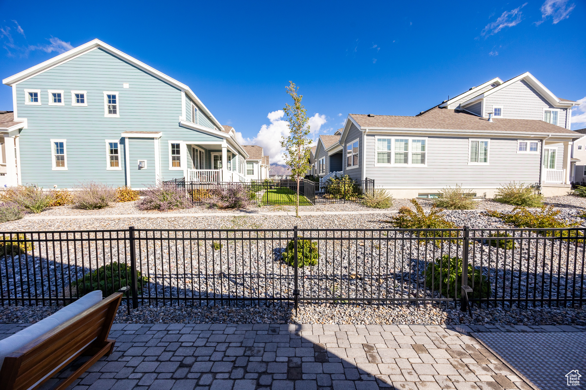 IVORY COTTAGE - Residential