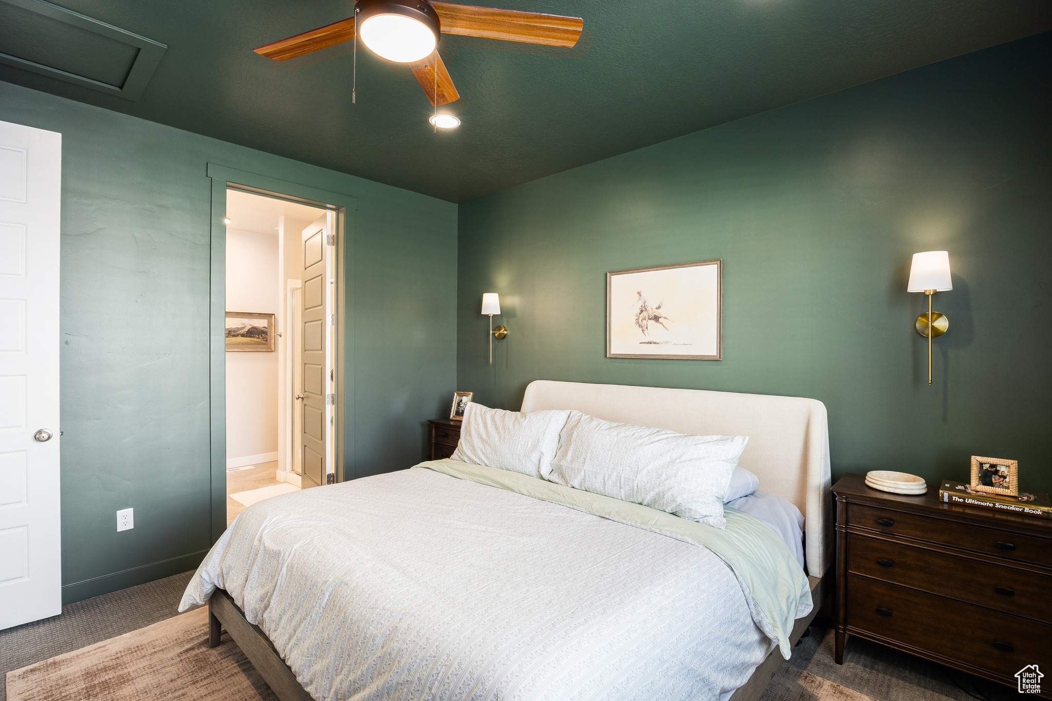 IVORY COTTAGE - Residential