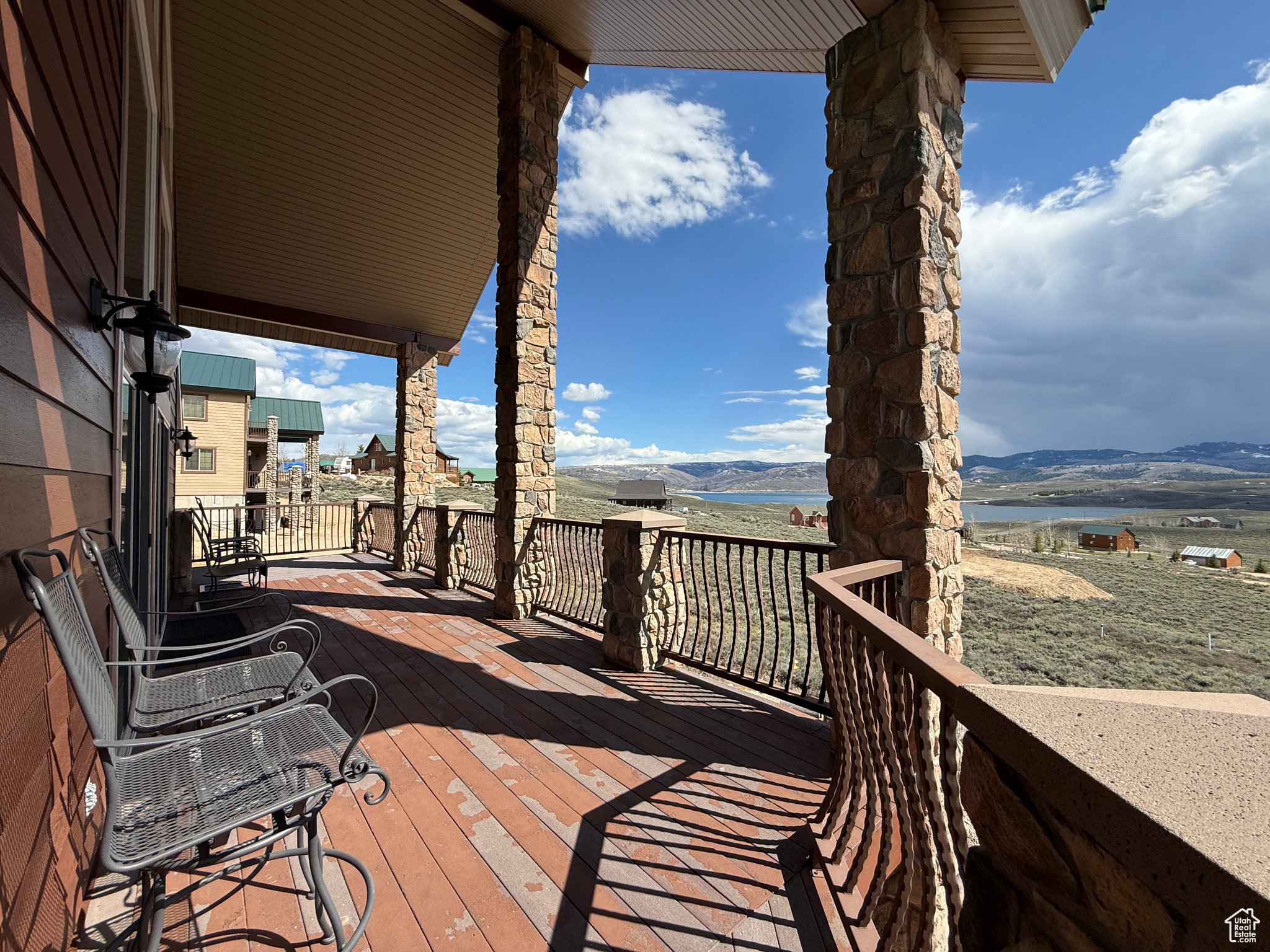 STRAWBERRY LAKEVIEW SUBDIVISION - Residential