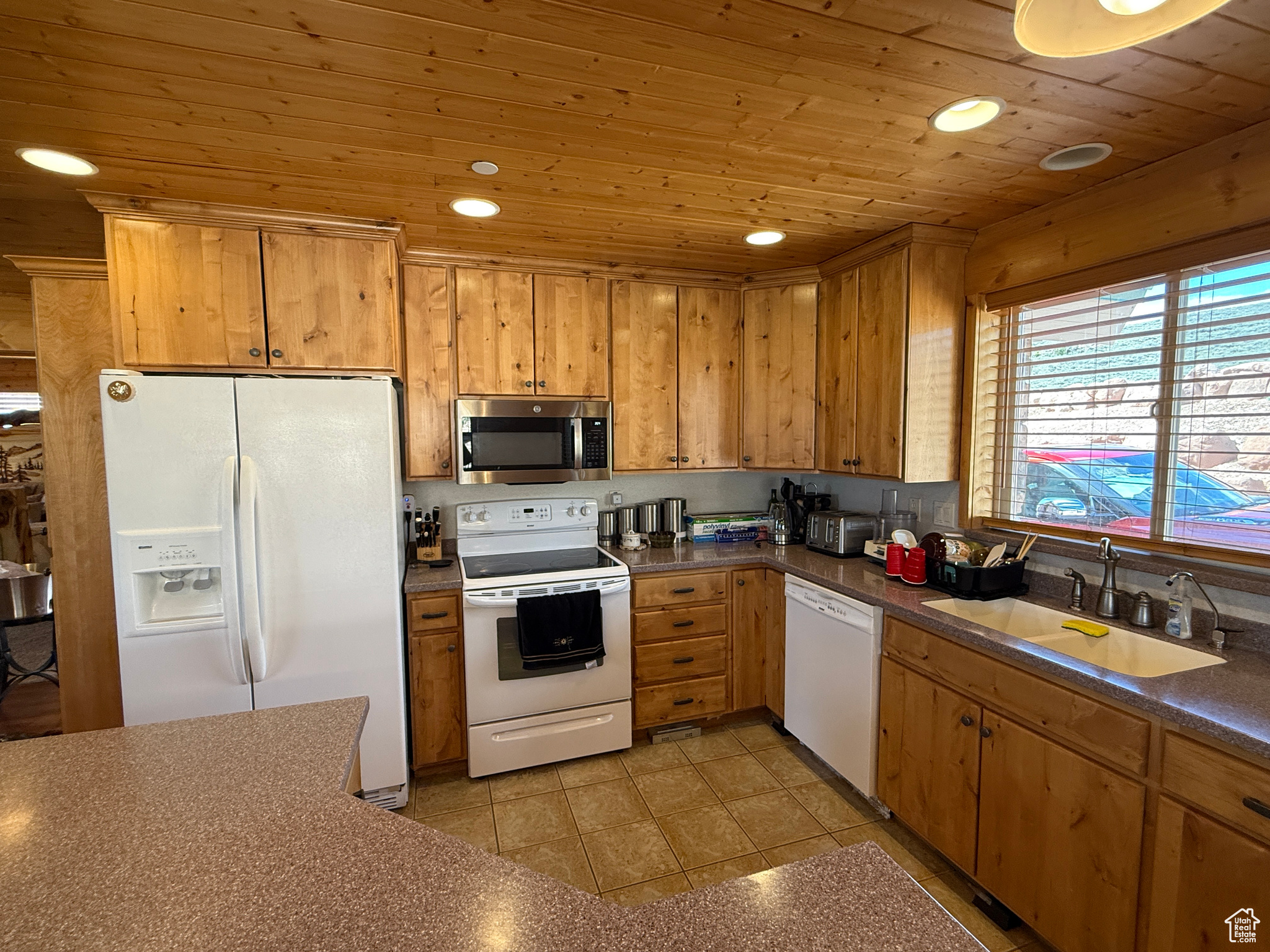 STRAWBERRY LAKEVIEW SUBDIVISION - Residential