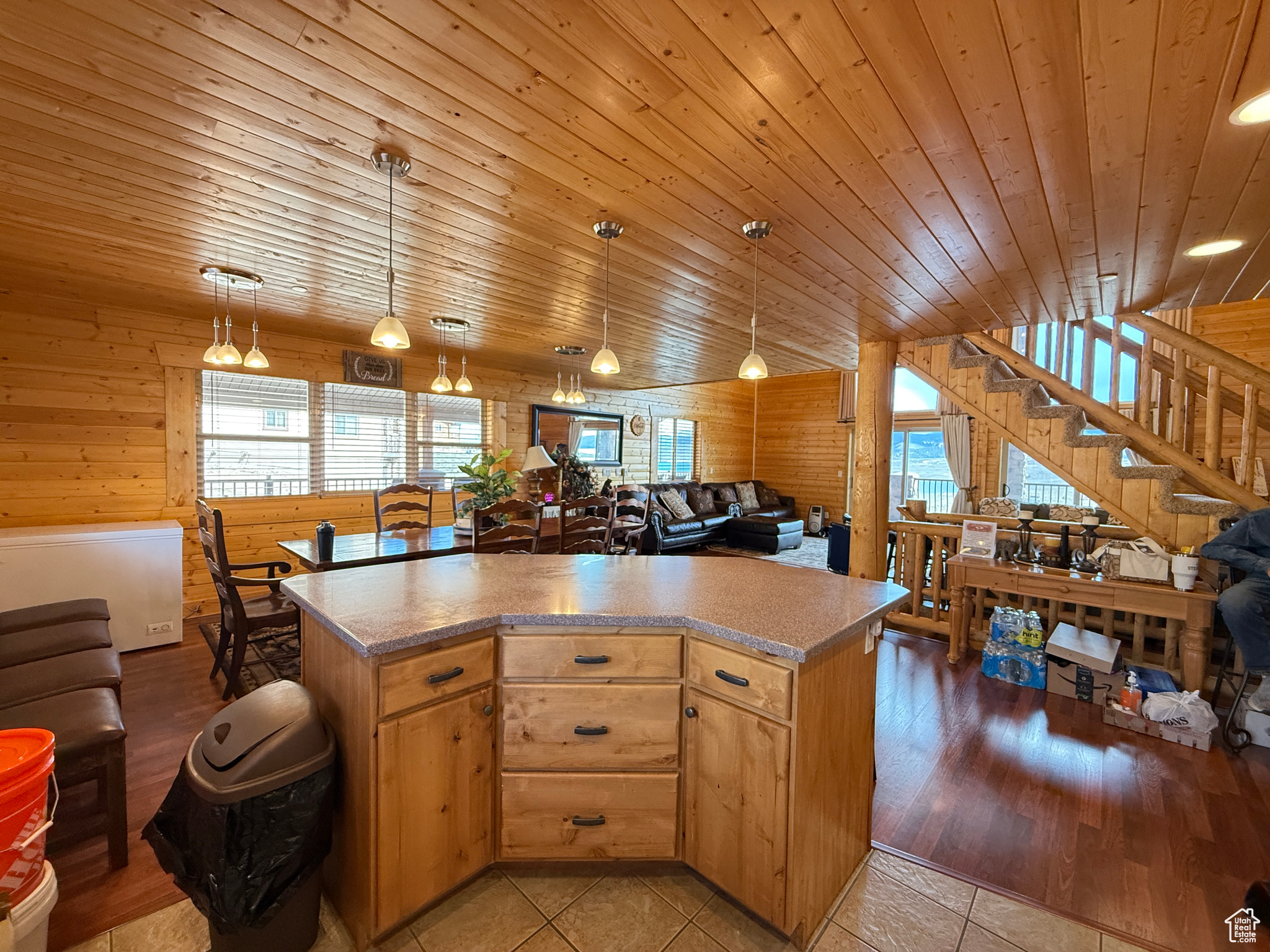 STRAWBERRY LAKEVIEW SUBDIVISION - Residential