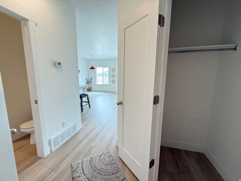 Tiny photo for 5124 E LAKEFIELD DR, Eagle Mountain, UT 84005 (MLS # 2147509)